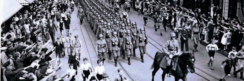 Kreisappell der NSDAP im Juni 1936 in Moers.